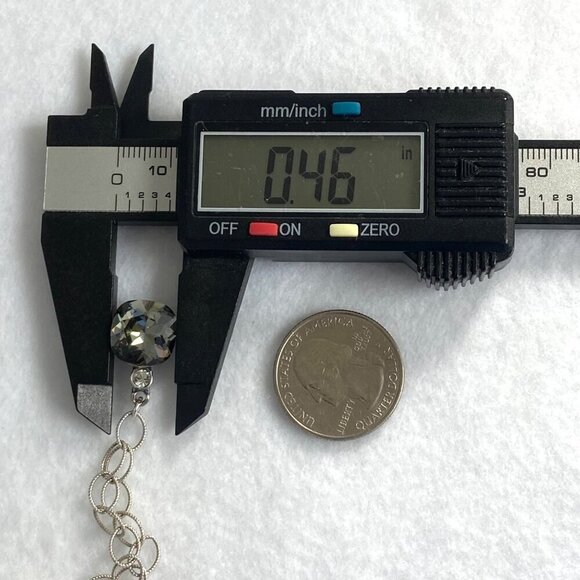 Sterling Silver 925 Cushion Cut Swarovski Crystal Twisted Link Pendant Necklace - Picture 16 of 16